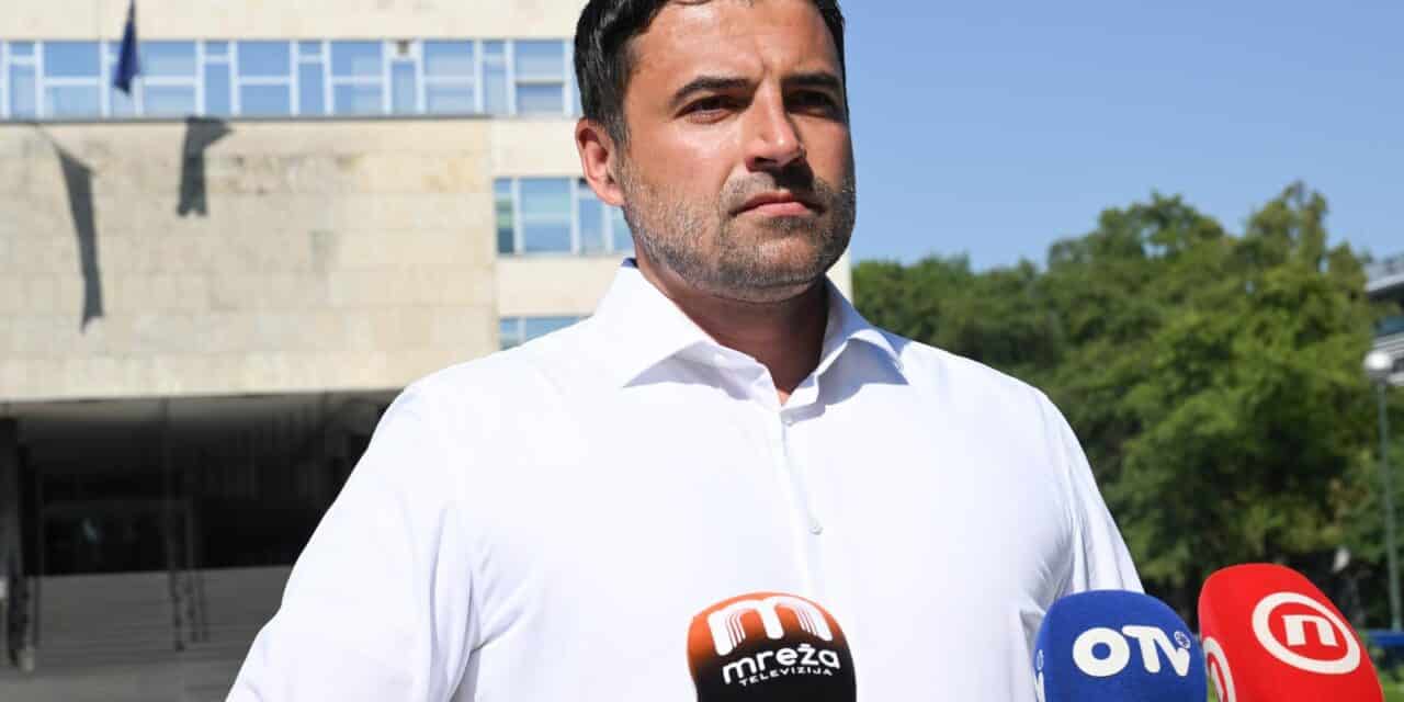 Zagreb: Davor Bernardić održao konferenciju za medije na temu vrtića i raskida ugovora sa ZOV-om