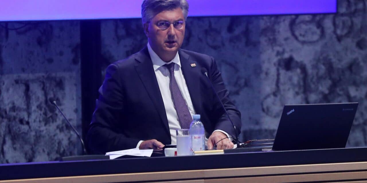 Zagreb: Odr�ana 19. sjednica Vlade RH