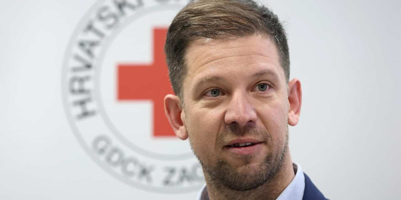 Zagreb: Gradonačelnik Tomislav Tomašević i njegovi zamjenici prisustvovali su otvorenju Centra za volontere i mlade Gradskog društva Crvenog križa Zagreb