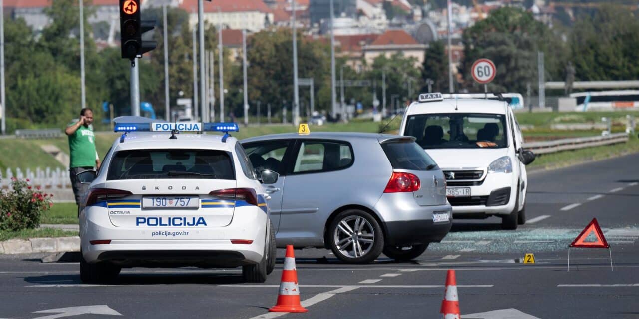 Zagreb: Prometna nesreća na križanju kod Nacionalne i sveučilišne knjižnice