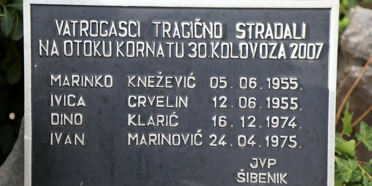 Ispred Vatrogasnog doma u Šibeniku obilježena 16. godišnjica tragedije na Kornatima