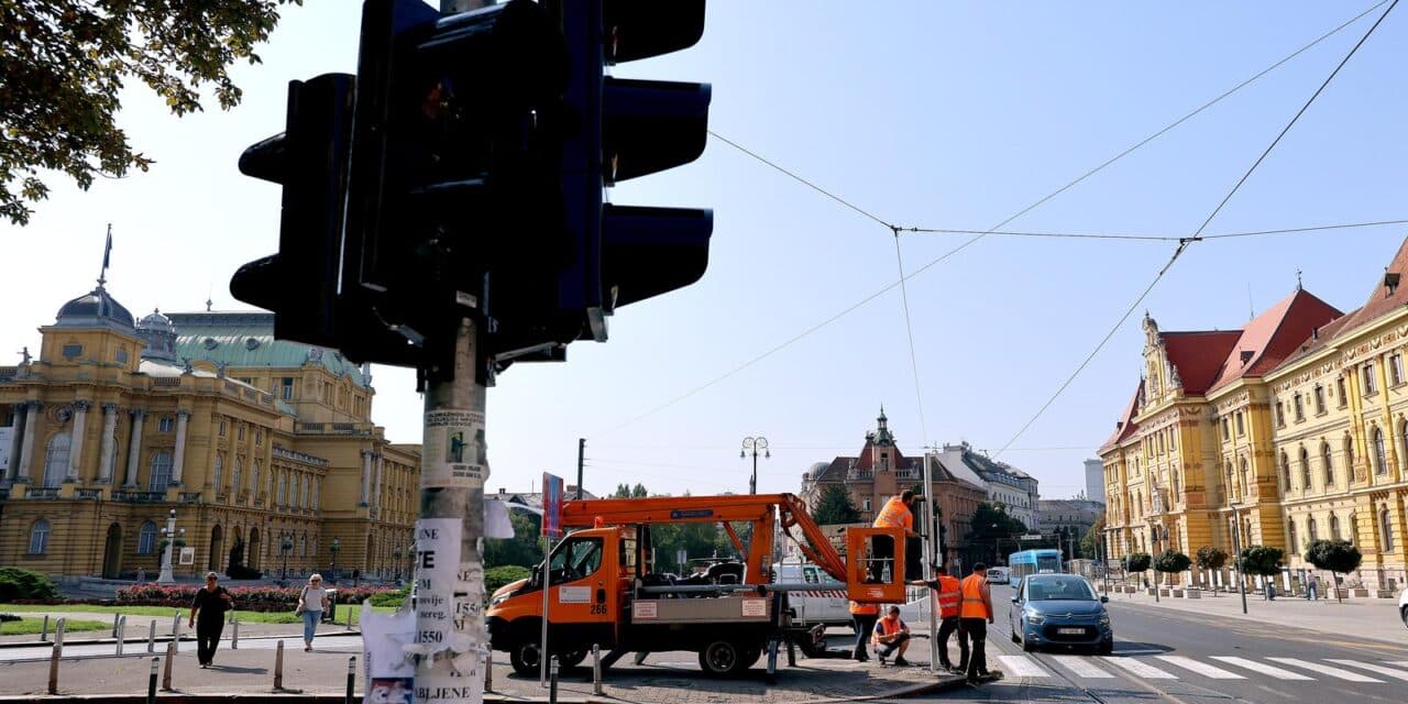 Zagreb:  Novi semafori na Trgu Republike Hrvatske