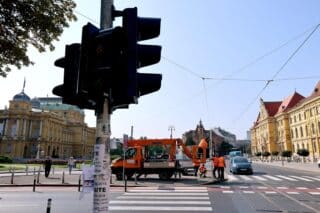 Zagreb:  Novi semafori na Trgu Republike Hrvatske