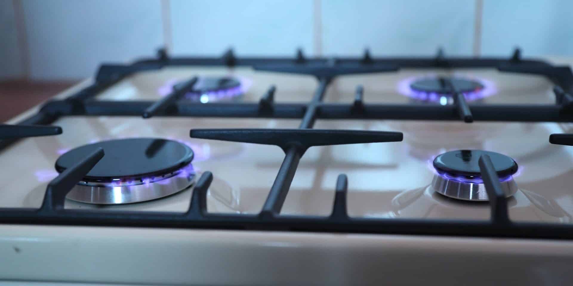 gas-stove-2728100_1920