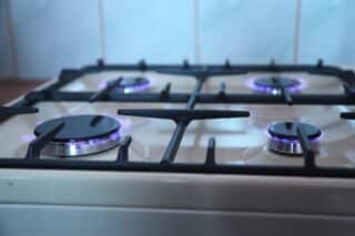 gas-stove-2728100_1920