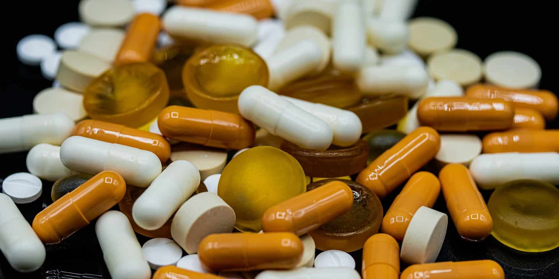 medicine-7055179_1920