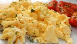 scrambled-eggs-6582990_1280