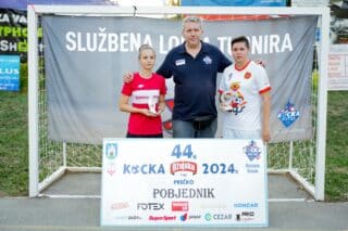 Najbolje_vratarke_-_Marina_Galinović_(Oktogon)_i_Ana_Mak_(Hotel_Antunović)