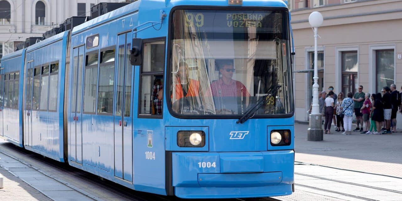 Zagreb: Probna voznja tramvaja 1004