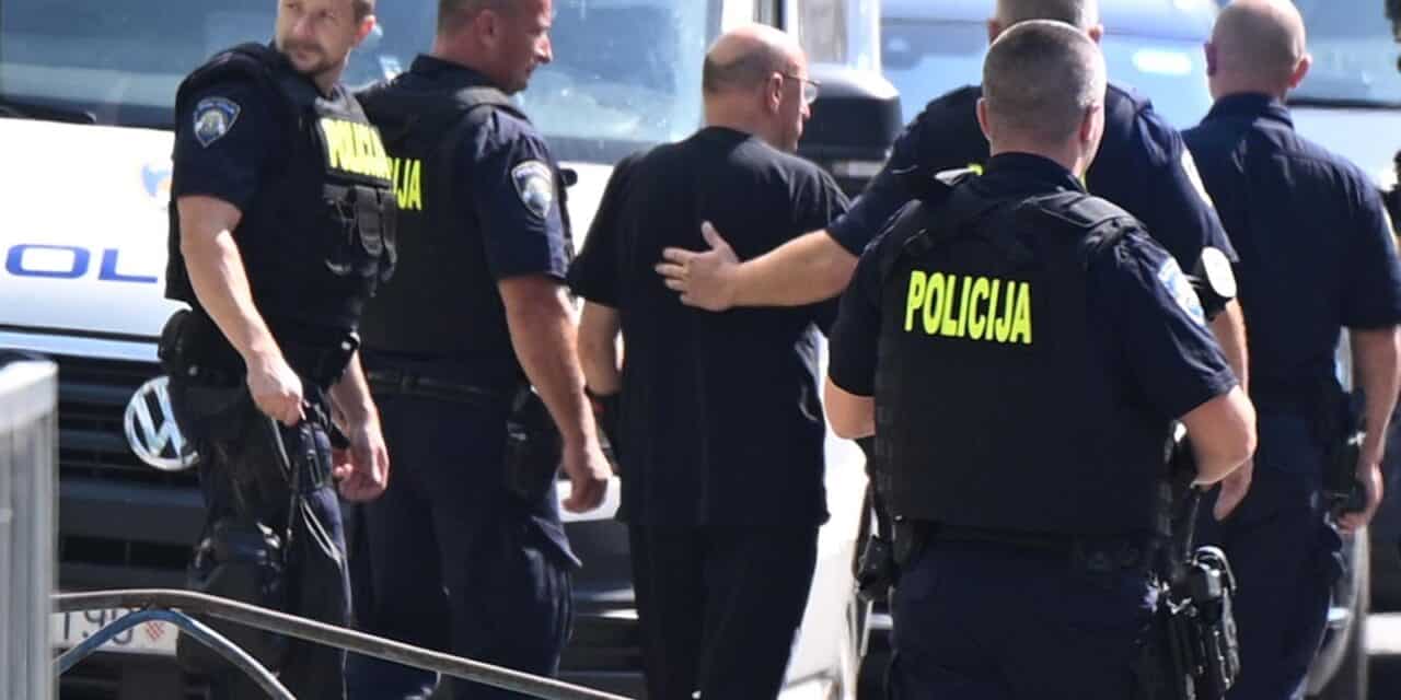Zagreb: Priveden mu�karac koji je naoru�an u�ao na Rebro