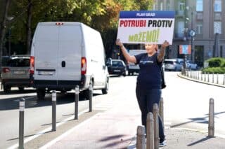 Zagreb: Potrubi protiv Možemo!