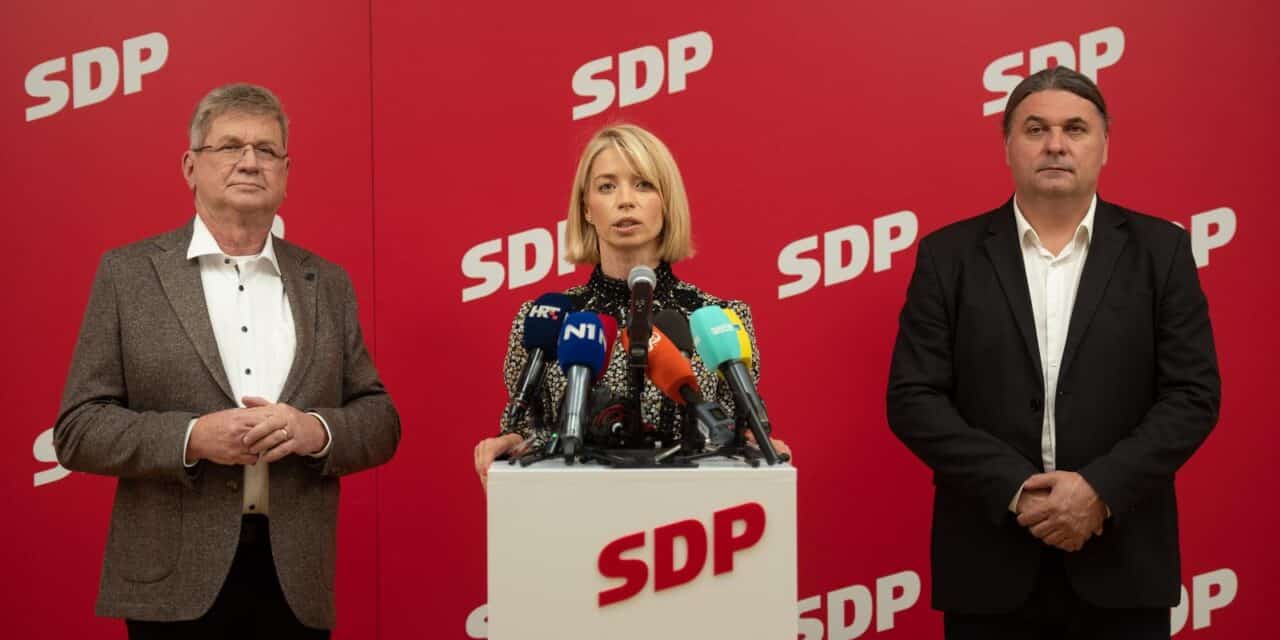 Zagreb: Doček izbornih rezultata u SDP-u, u drugi krug ušli Paunović i Hajdaš Dončić