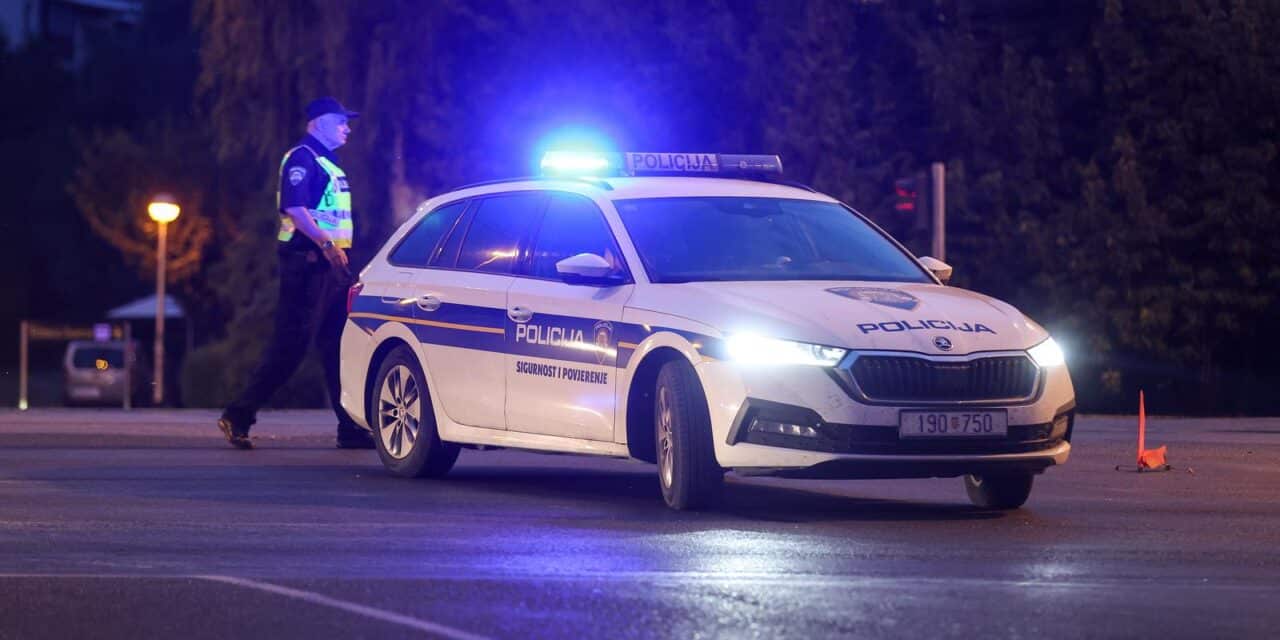 Zagreb: Prometna nesreća na križanju Ulice Milke Trnine i Avenije Marina Držića