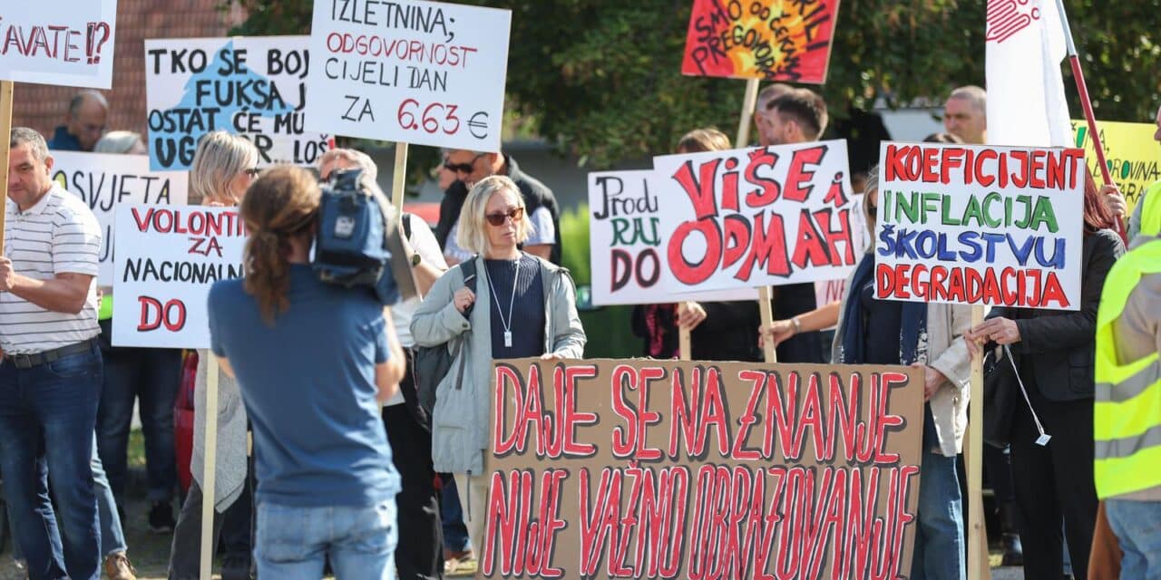 Zagreb: Održan prosvjed upozorenja sindikalnih povjerenika ”Pregovori odmah!”