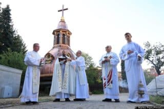 Zagreb: Uoči podizanja kupola održana je blagoslovna molitva