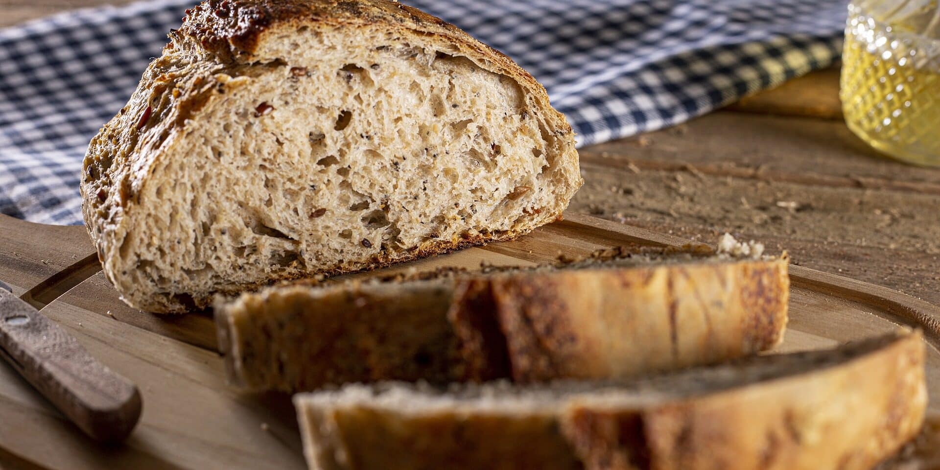 bread-5702703_1920