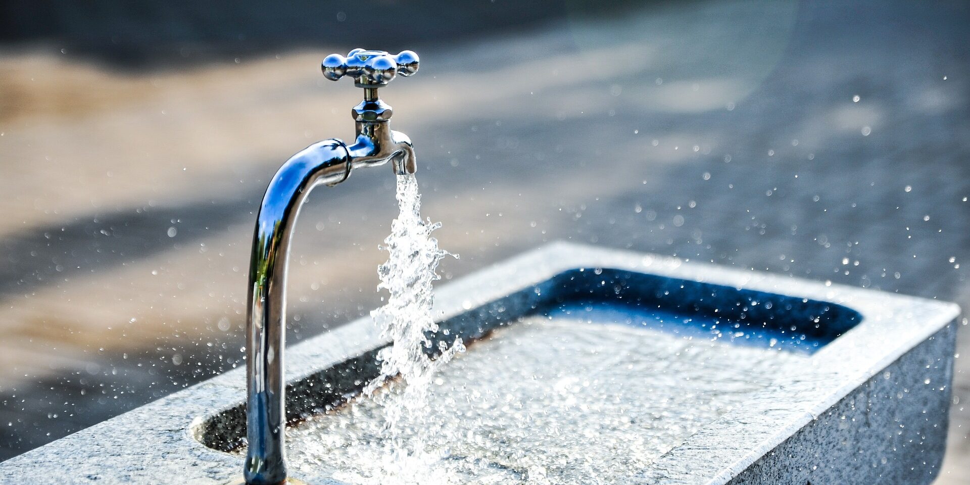 faucet-3240211_1920