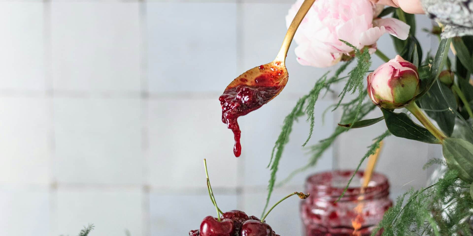 micheile-henderson-FxJE80hLLaI-unsplash