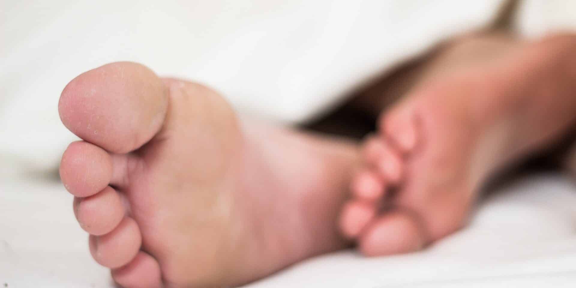 sleep-375345_1920