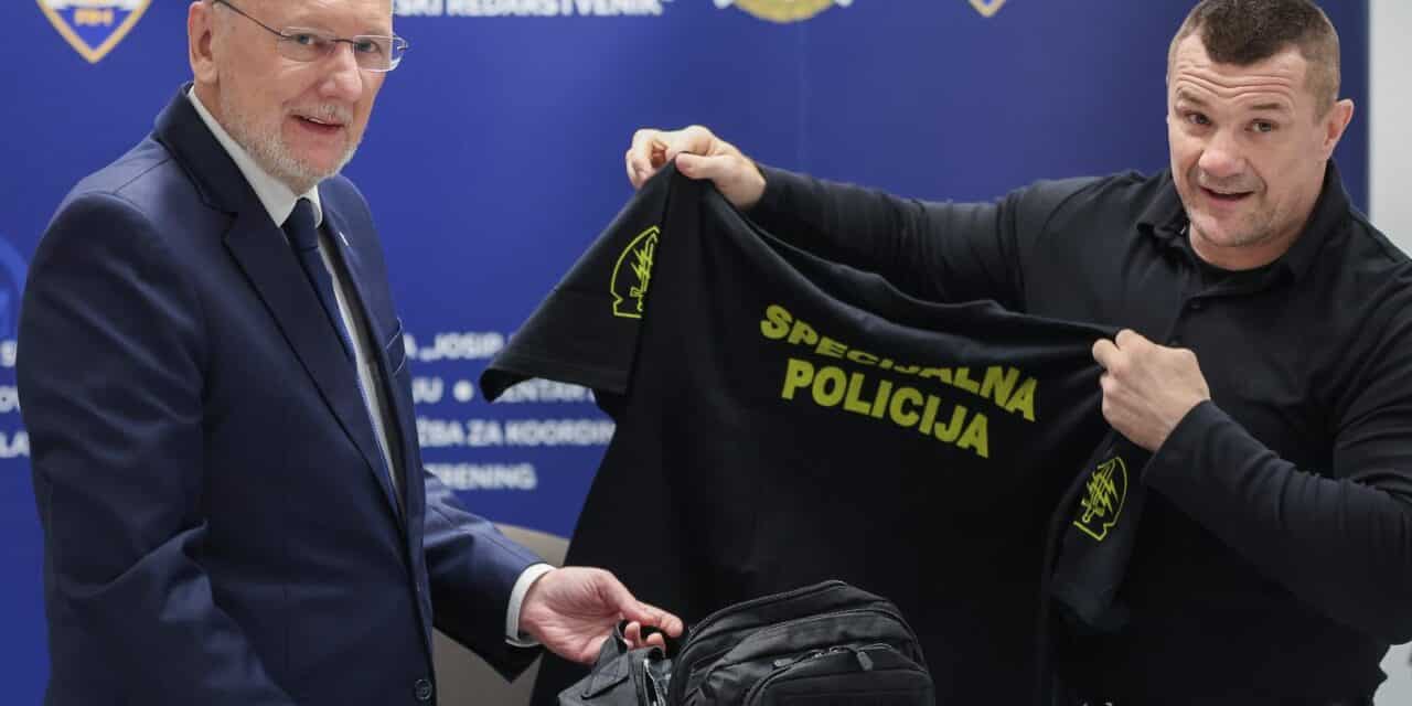 Zagreb: Božinović i Mirko Filipović potpisali ugovor o volontiranju na Policijskoj akademiji