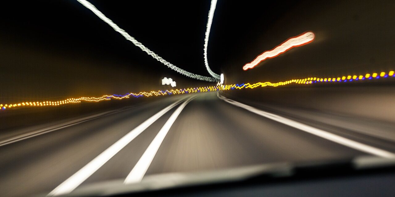 car-933069_1280