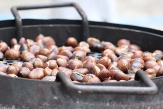 roasted-chestnuts-2881862_1280