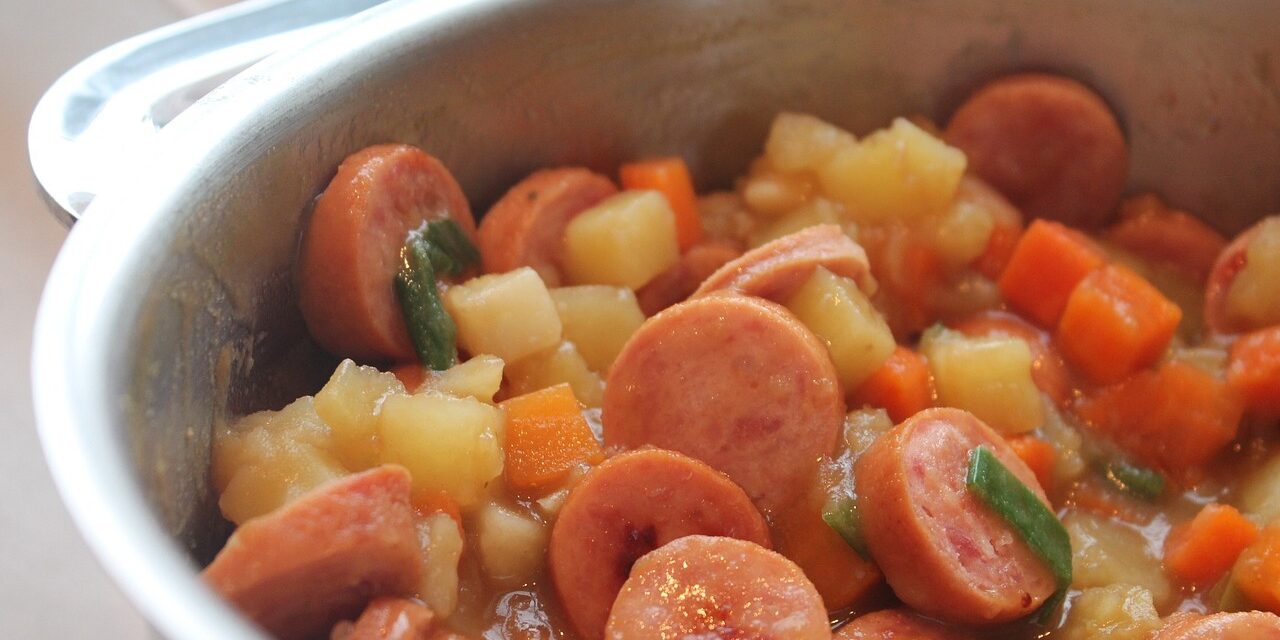 sausage-1735153_1280
