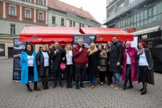 Zagreb: Akcija „Svi za njega” na Trgu bana Josipa Jelačića