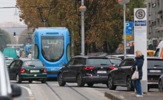 Zagreb: Velike gužve zbog zastoja tramvajskog prometa