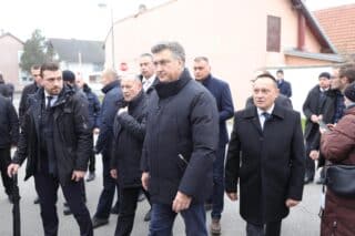 Vukovar: Prigodni program kod Nacionalne memorijalne bolnice “Dr. Juraj Njavro”