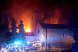 Veliki požar zahvatio samostan i crkvu Sv. Križa na Čiovu