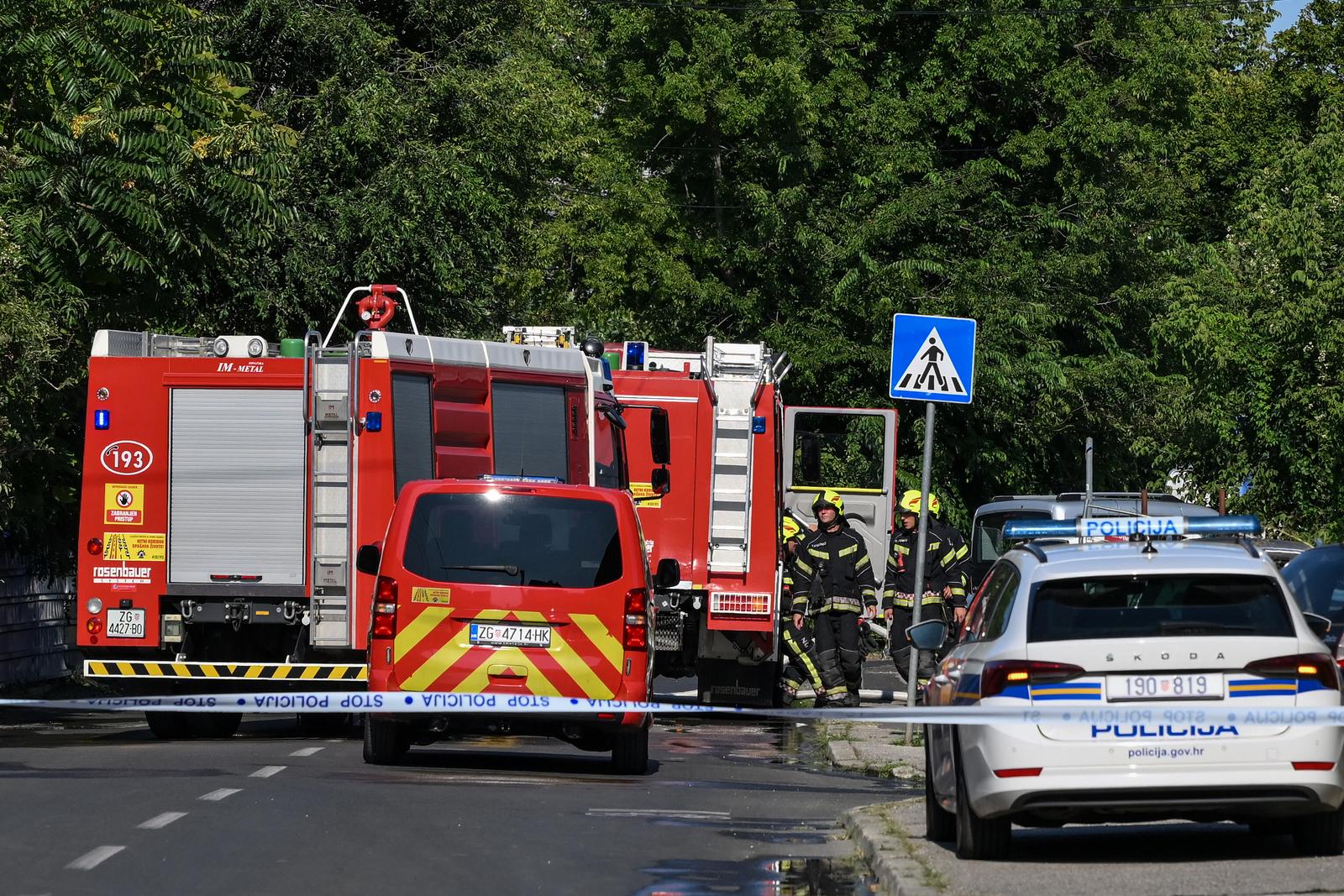 Zagreb: Vatrogasci na intervenciji u Ulici Andrije Žaje