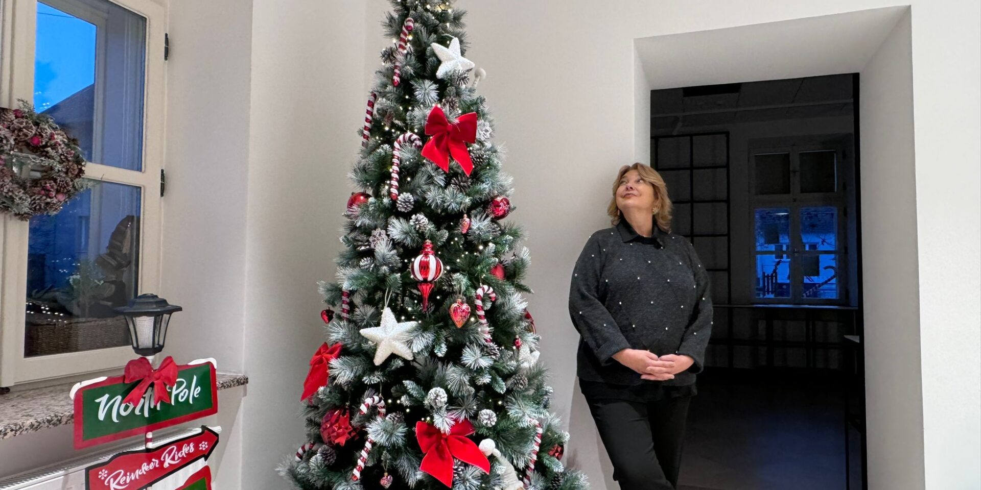 Karmela Vukov Colić, Advent,