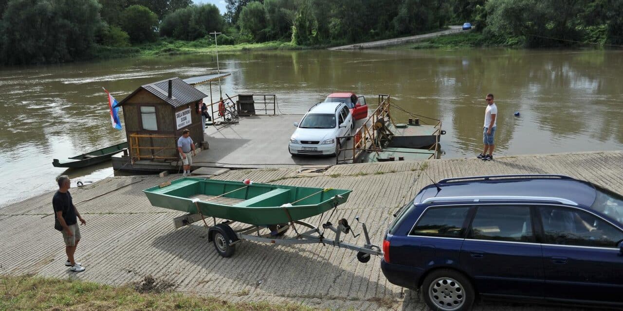 Vrbovo Posavsko: Skela na Savi povezuje Vrbovo i Oborovo