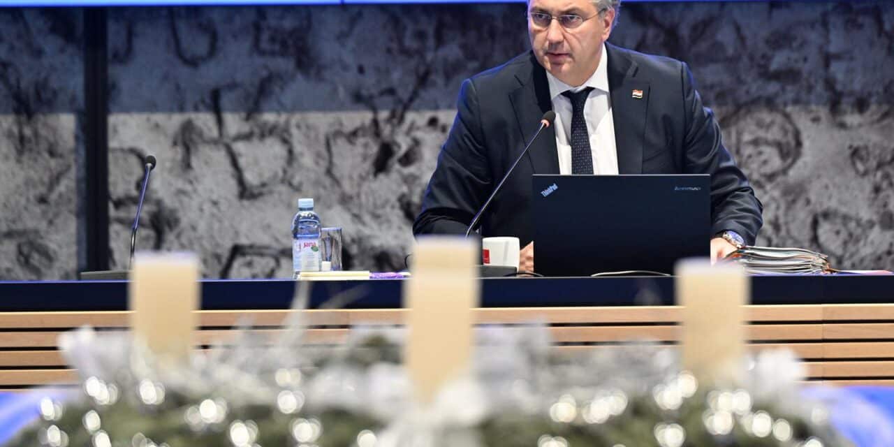 Zagreb: U NSK održana sjednica Vlade RH