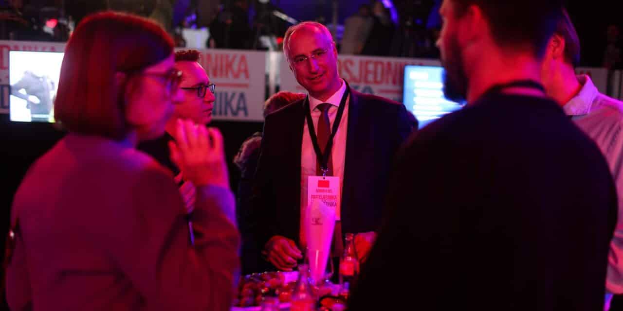 Zagreb: Izborni stožer predsjedničkog kandidata Zorana Milanovića u Tvornici Kulture
