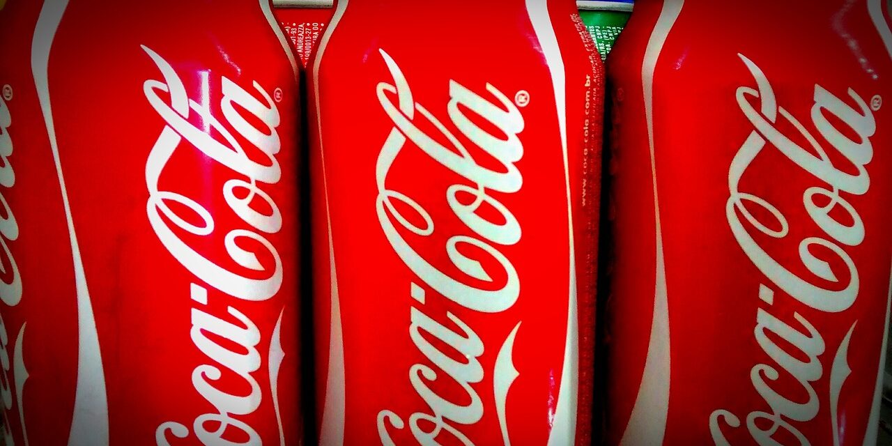 coca-cola-2160843_1280