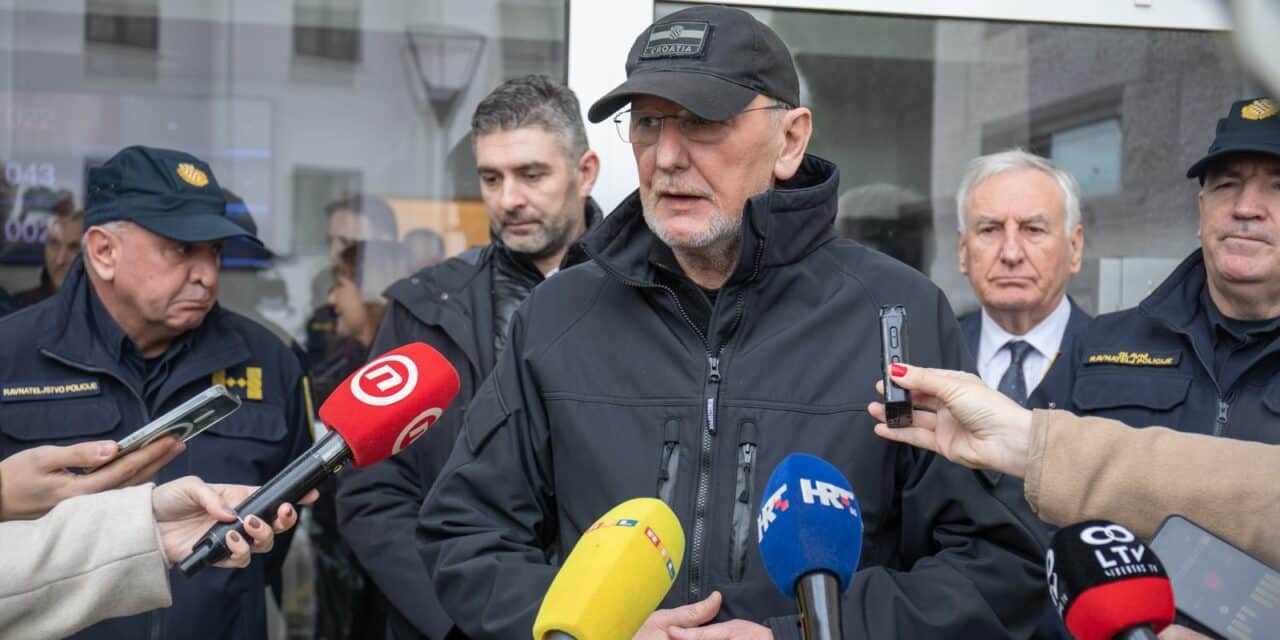 Ministar Davor Božinović obišao je obnovljenu zgradu Postaje prometne policije Dubrovnik