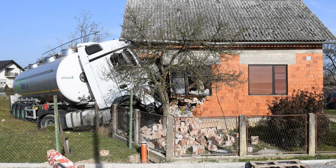 Vrbovec: Kamionom probio zid i ušao u dnevni boravak
