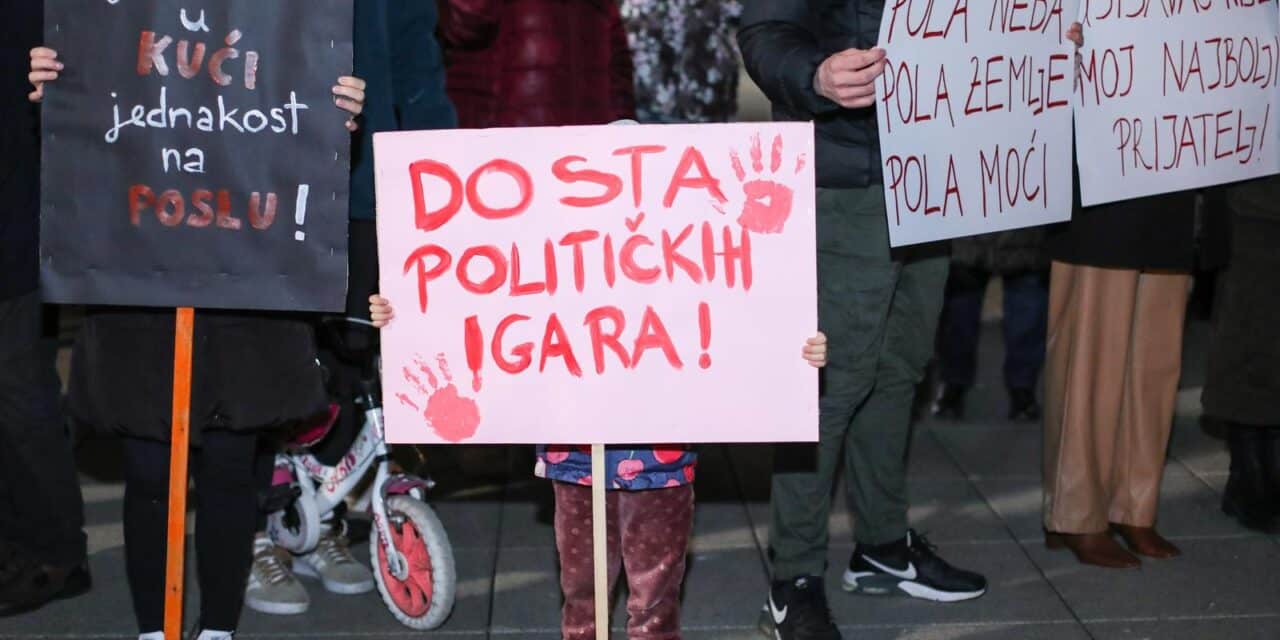 U Osijeku je održan prvi Noćni marš