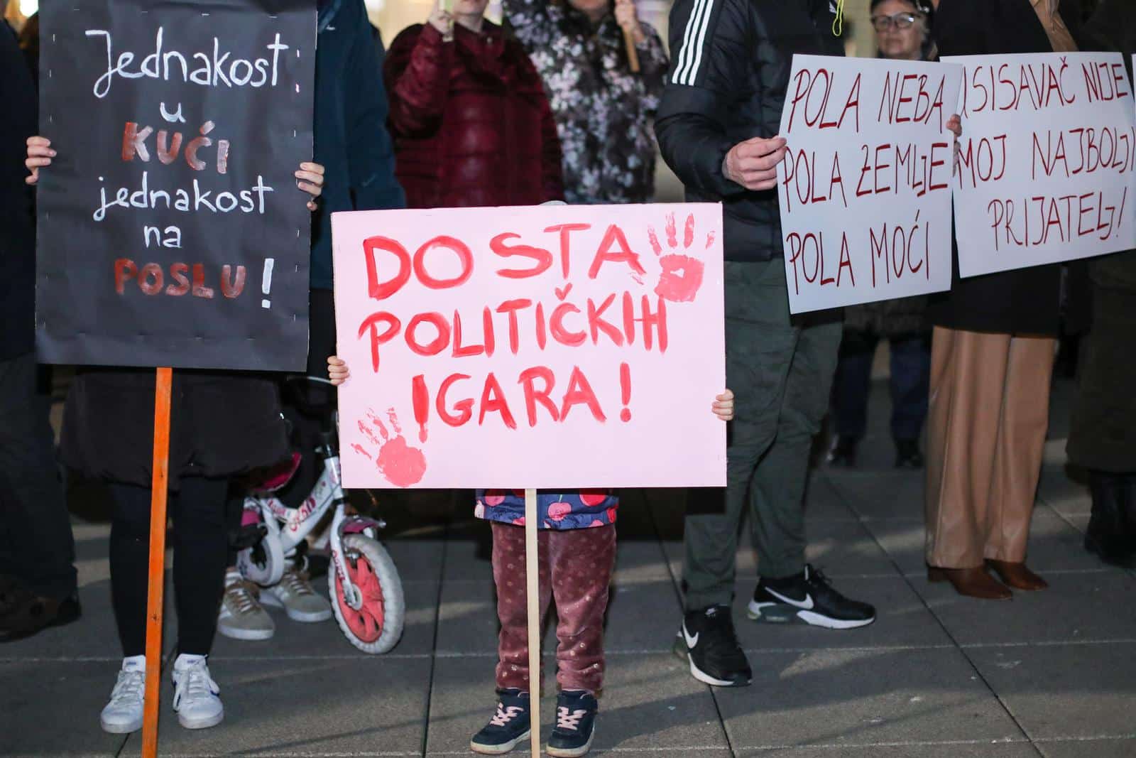 U Osijeku je održan prvi Noćni marš