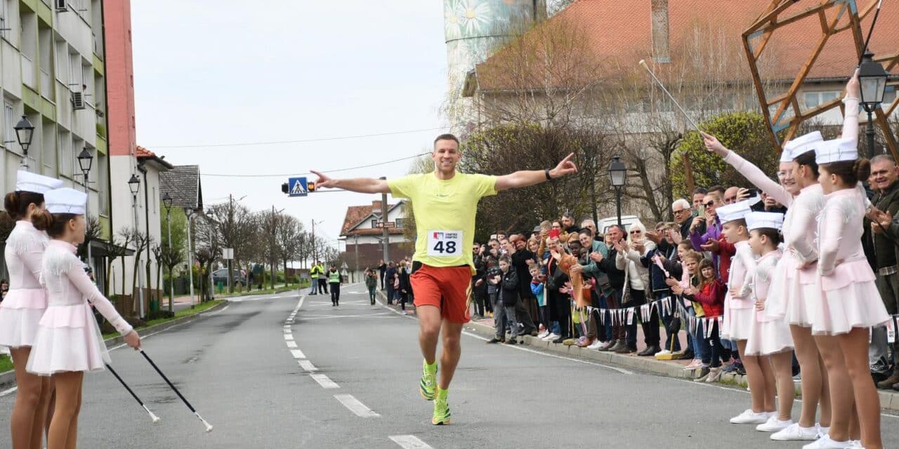 Čazma dočekala trkače supermaratona Od Kaptola do Kaptola