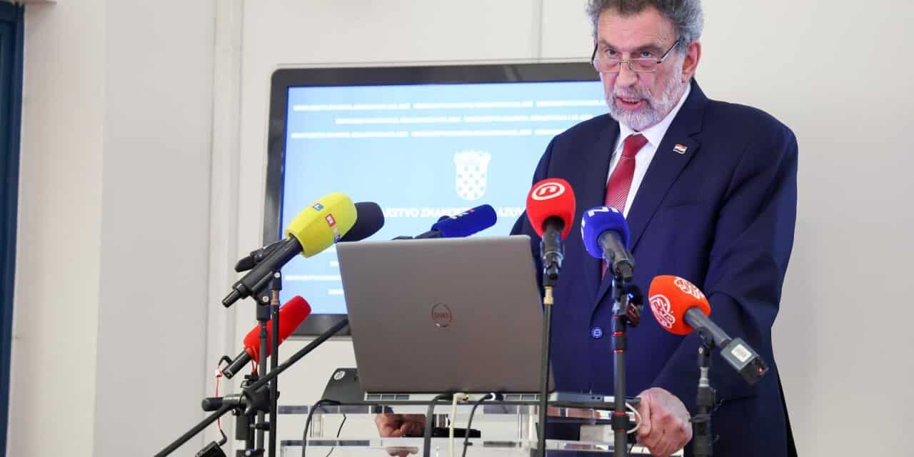 Zagreb: Konferencija za medije u Ministarstvu znanosti povodom najavljenog štrajka prosvjetara