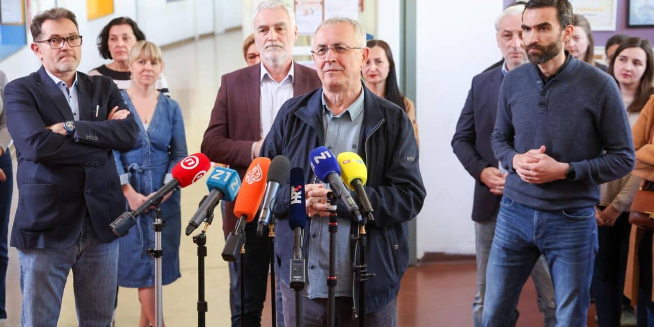 Zagreb: Održan štrajk prosvjetnih djelatnika koji su se obratili medijima