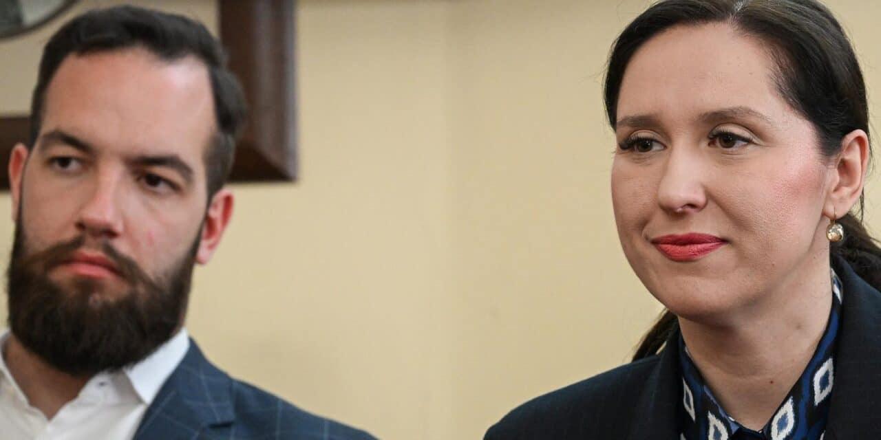 petra škrobot
