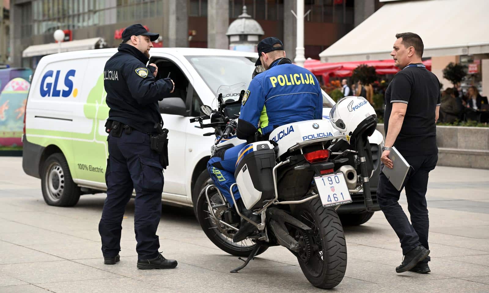 Zagreb: Kombi pregazio dijete na Trgu bana Jelačića