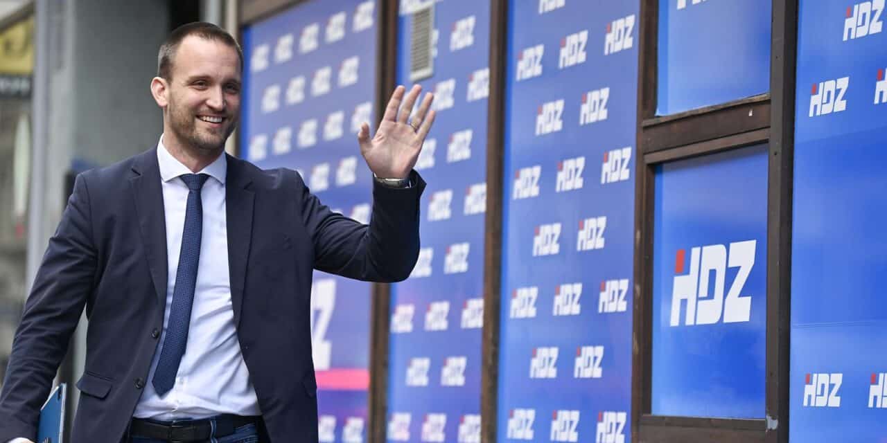 Zagreb: Dolazak članova na sjednicu Predsjedništva HDZ-a