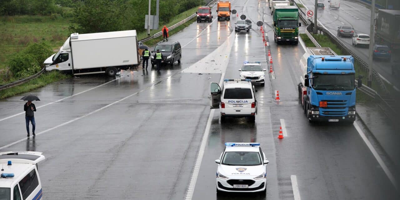 Dvije osobe poginule u prometnoj nesreći na zagrebačkoj obilaznici