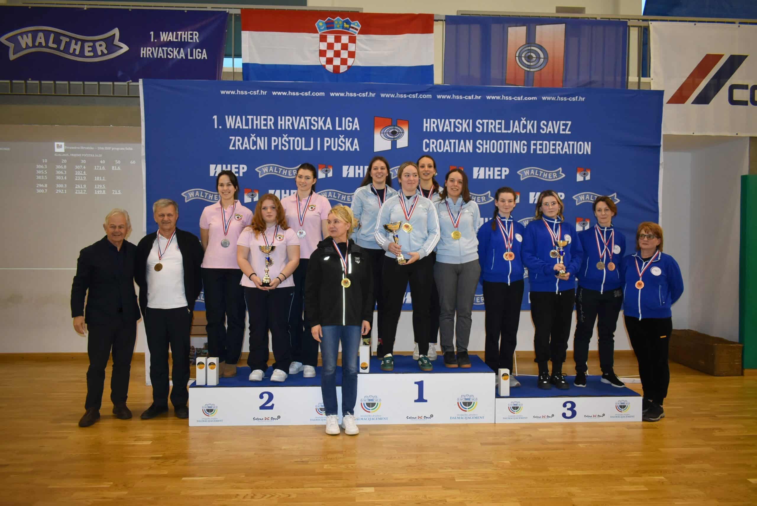 1.hrvatska-liga-zracni-pistolj-valentina-mrnjavcic-pereglin-valentina-kozumplik-veronika-forjan-2-mjesto-ekipno