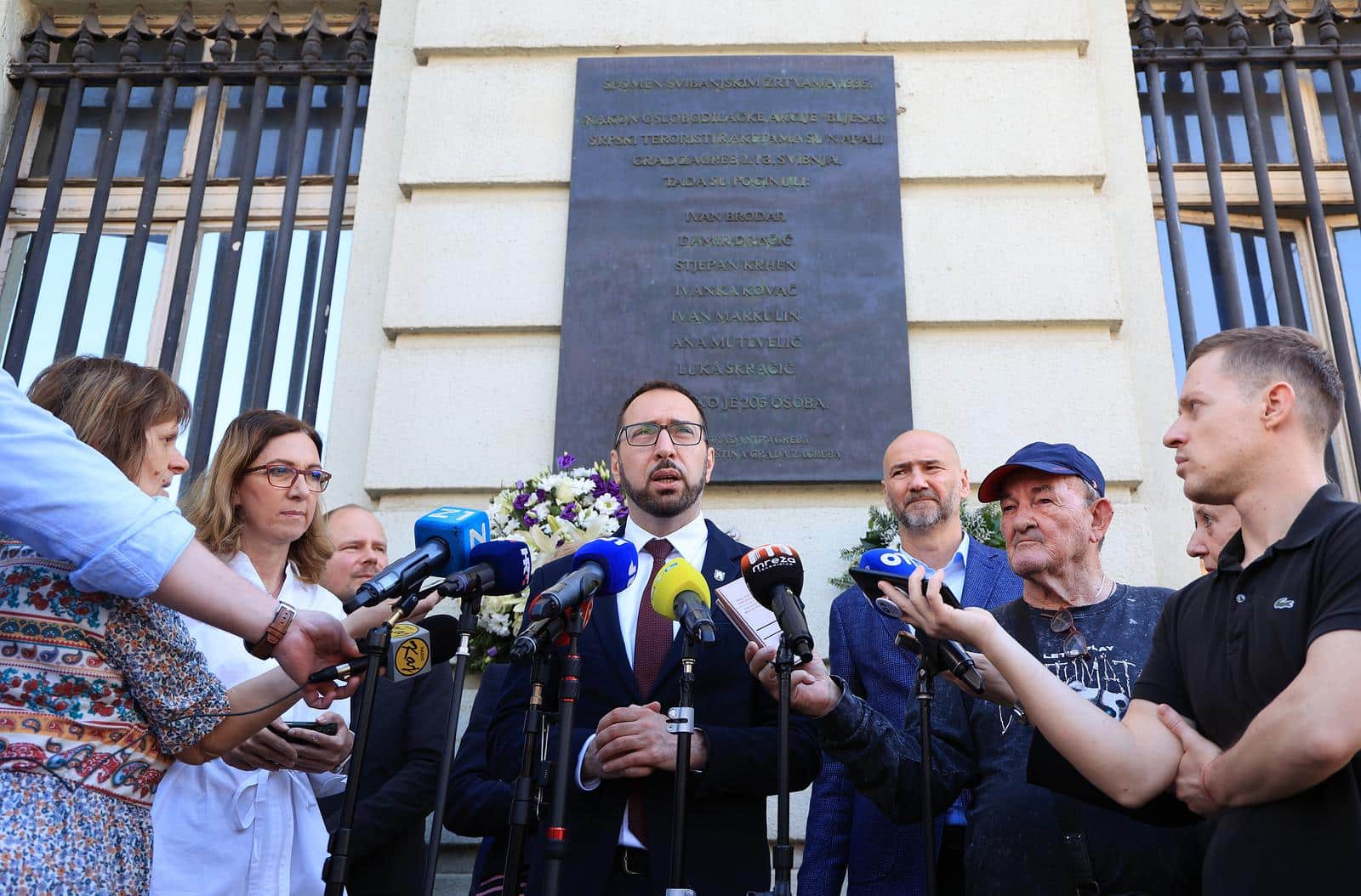 Zagreb: Tomislav Tomašević položio vijenac povodom 30. obljetnice raketiranja Zagreba